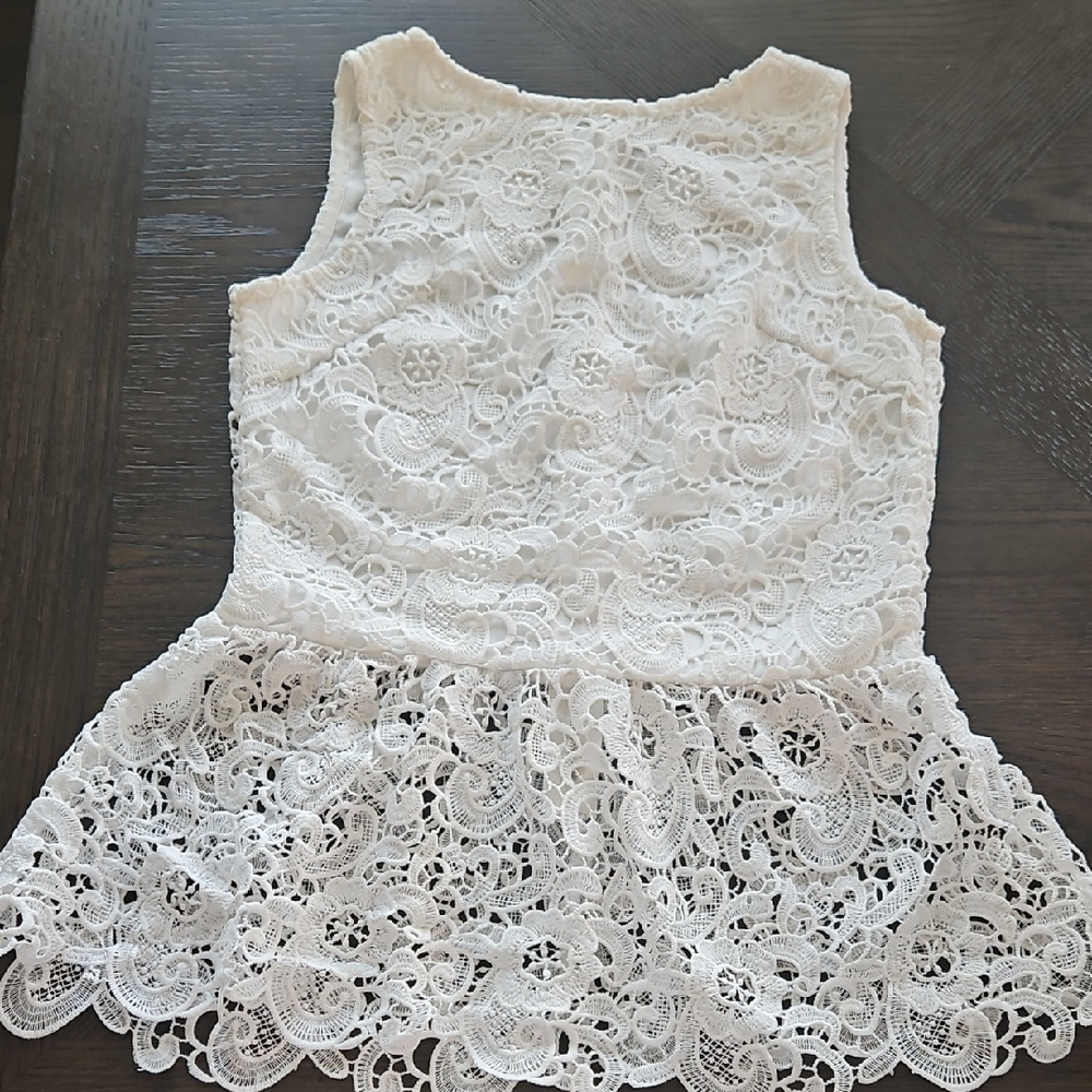 Ladies Lace Top